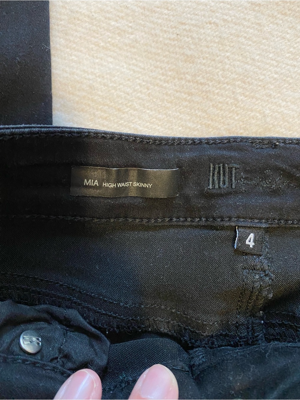 Kut from the Kloth Mia High Waist Skinny Jeans Black Size 4